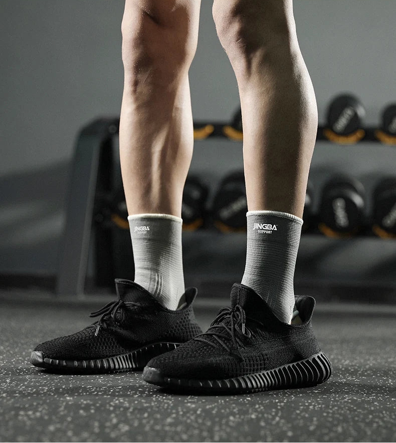 Tornozeleira Elástica Ajustável – Suporte e Conforto para Seus Treinos