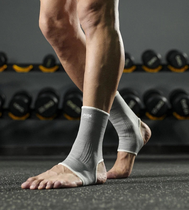 Tornozeleira Elástica Ajustável – Suporte e Conforto para Seus Treinos