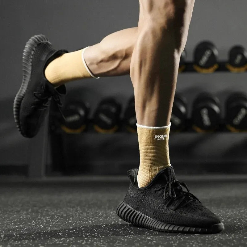 Tornozeleira Elástica Ajustável – Suporte e Conforto para Seus Treinos